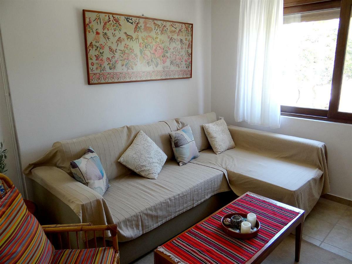 Apartment By The Sea Kato Daratso Exterior photo