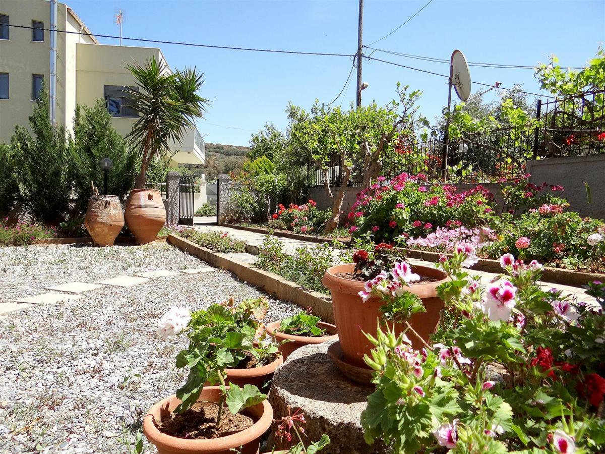 Apartment By The Sea Kato Daratso Exterior photo